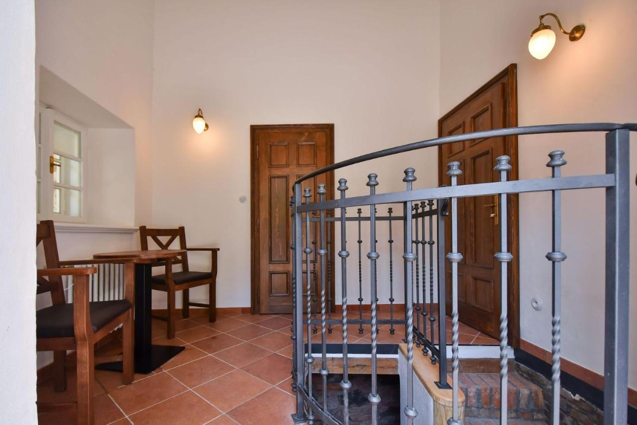 Zamek Racice Hotel Bagian luar foto